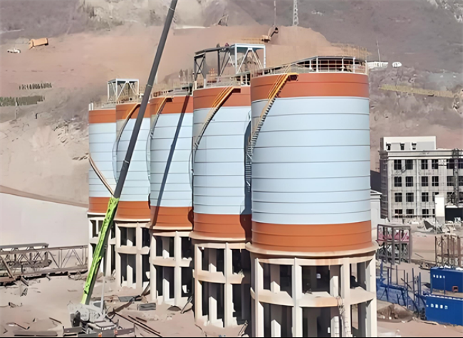 北塔高架钢板仓